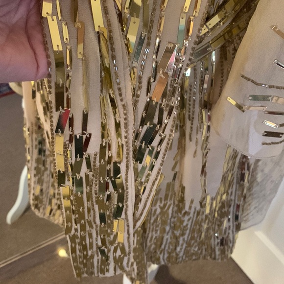 MAC DUGGAL
Cape Back Geometric Sequin Robe Mini Dress - Picture 9 of 17